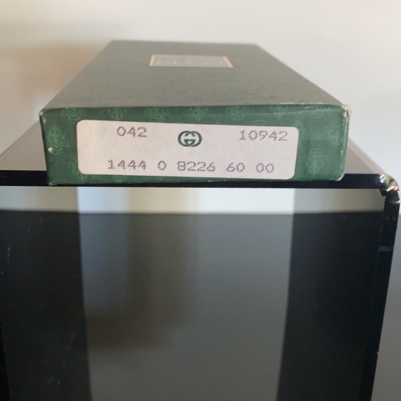 GUCCI VINTAGE KEY HOLDER - Picture 8 of 8